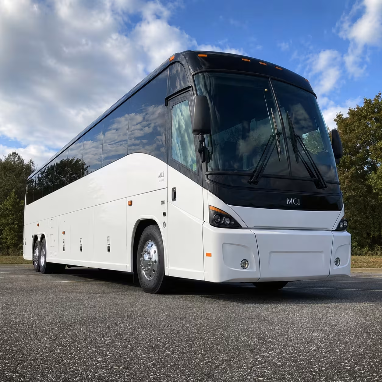 portland federal agency shuttle buses for offices and courthouses