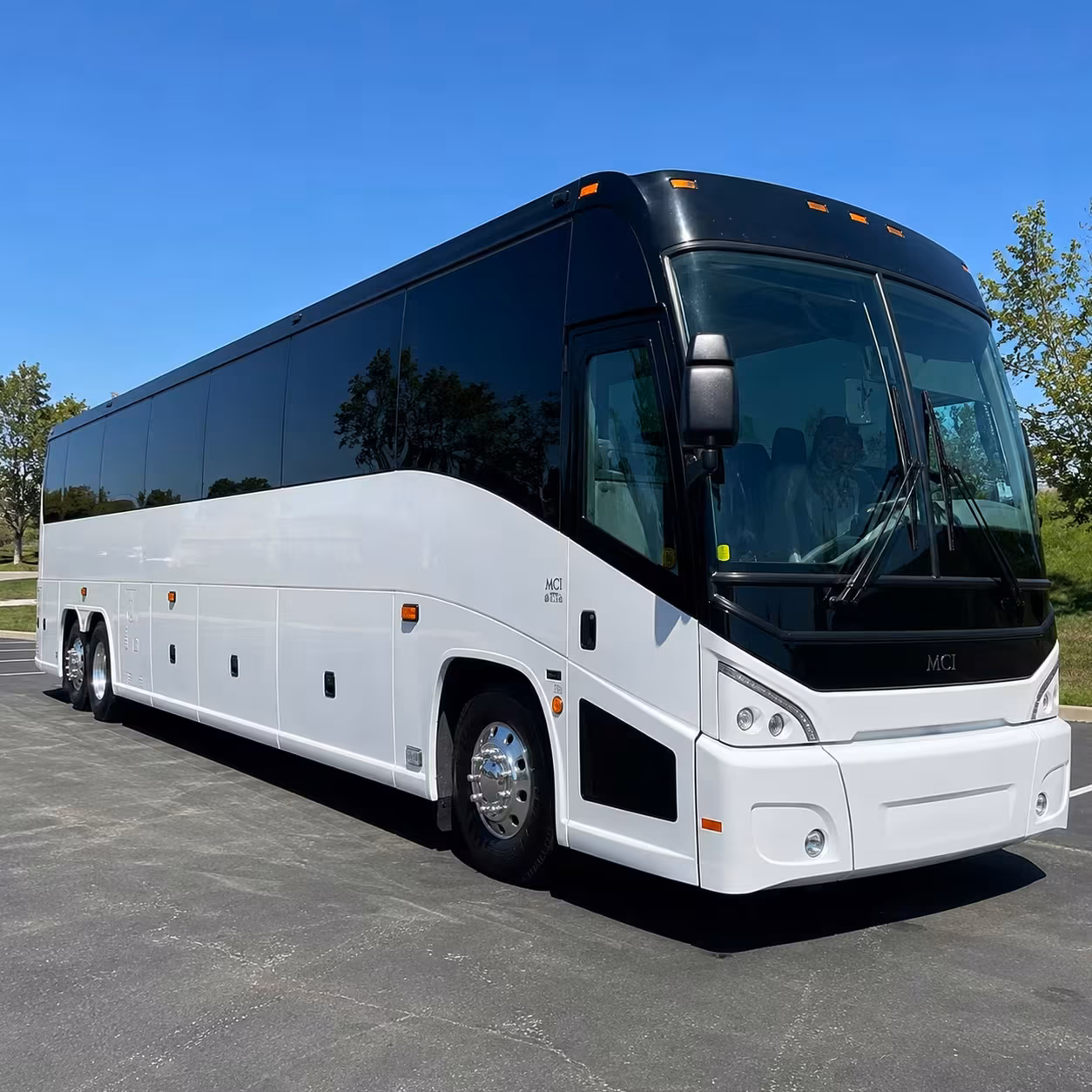 portland hotel airport shuttle buses for weddings and teams