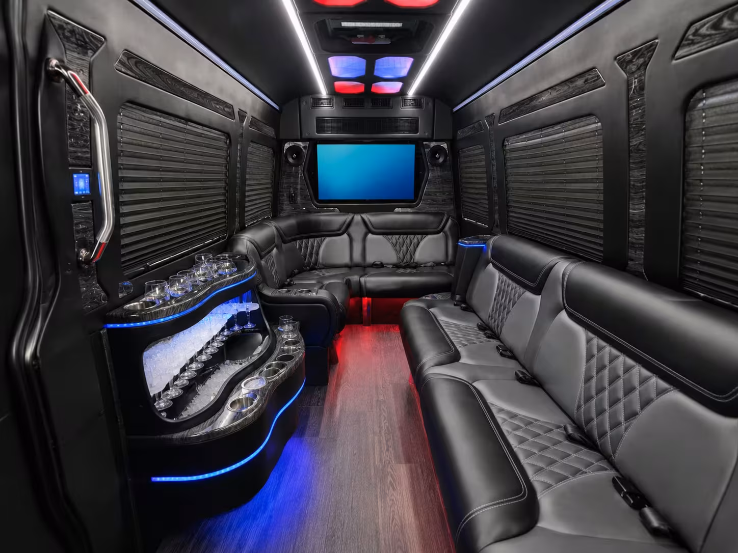 portland shuttle buses for multi night concert weekends