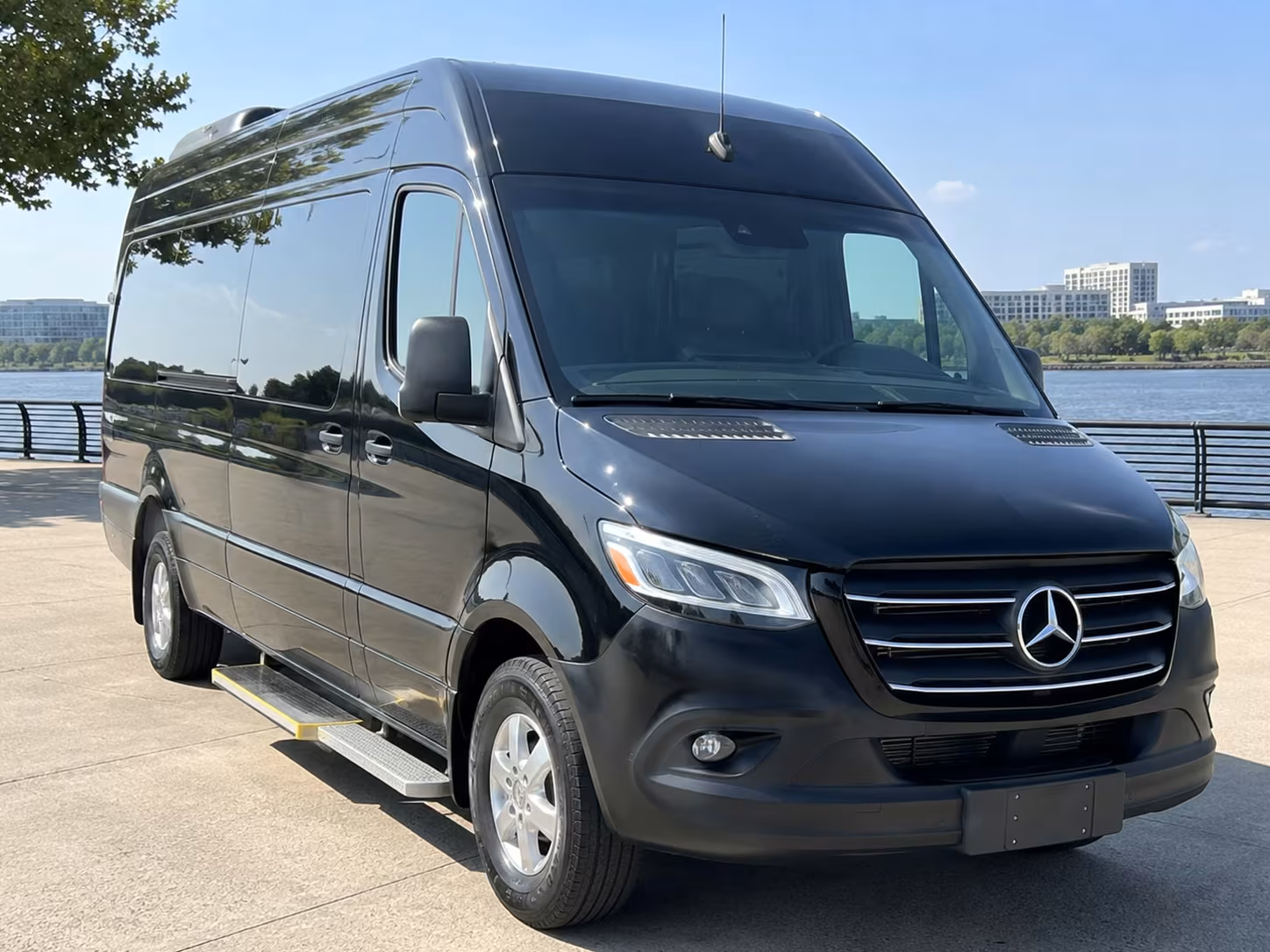 portland wedding transportation